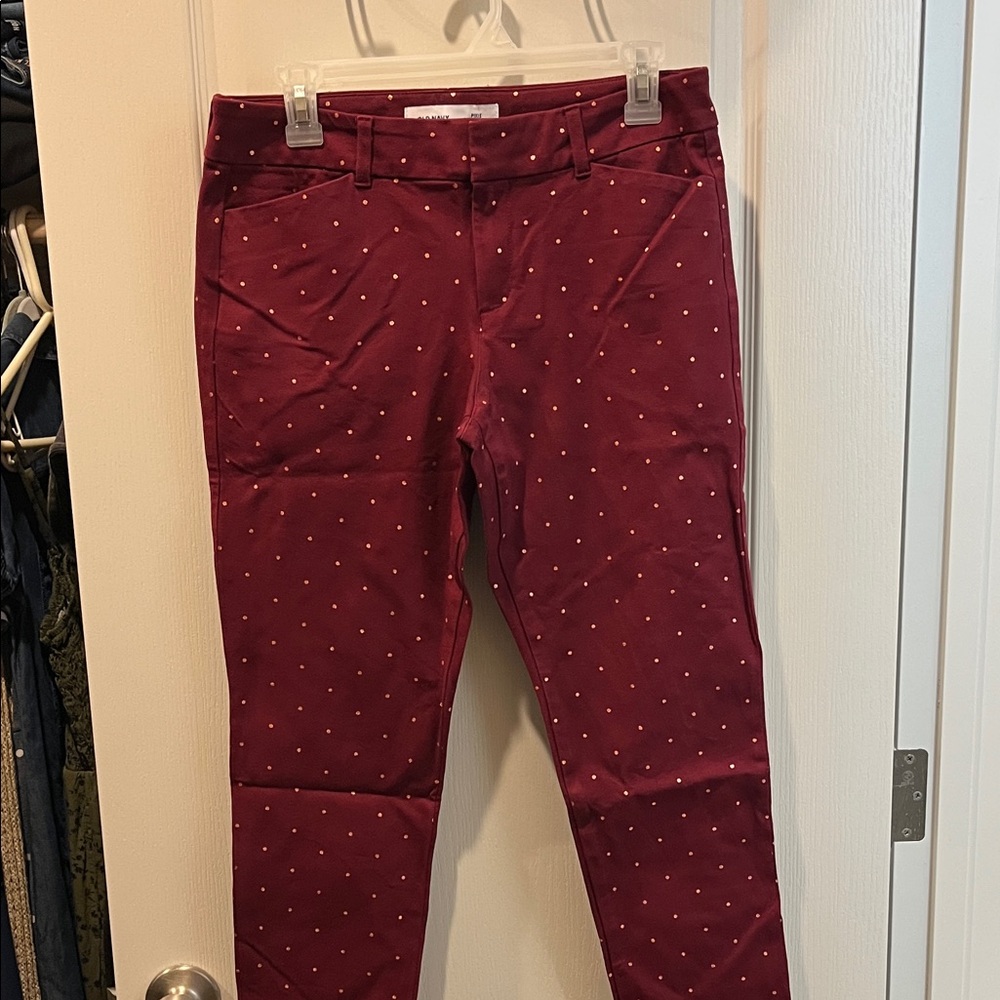 🧋Old Navy Women's Red Skinny Jeans with Dots🧋3/$22